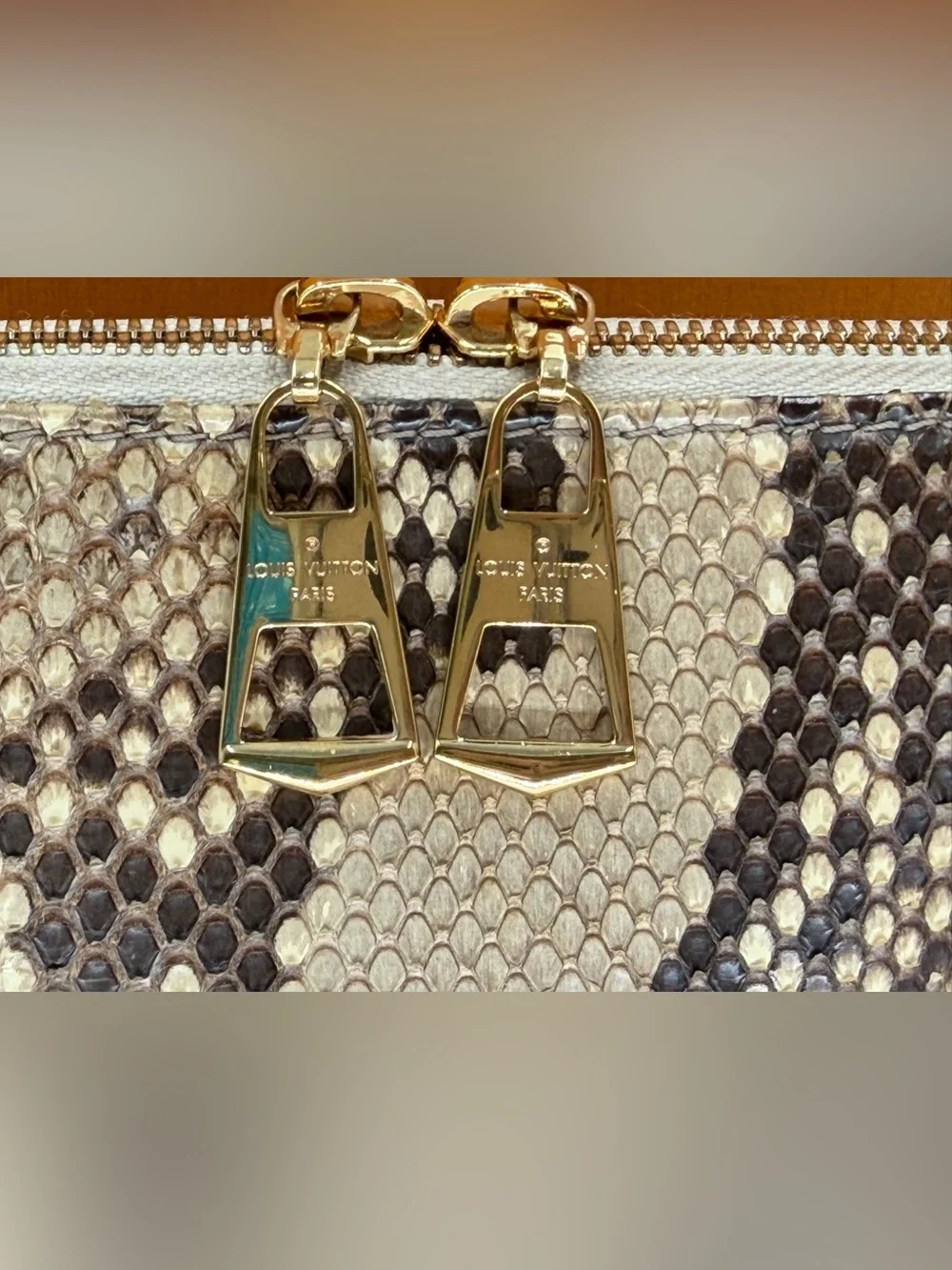 😍Louis Vuitton Exotics V Tote BB Cream Empriente Leather Two Way Bag with Python
